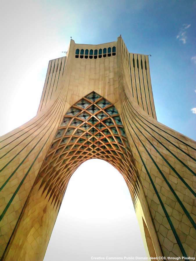 L'Iran ha bisogno di nuove strade e rotte - sia per l'export che per l'import